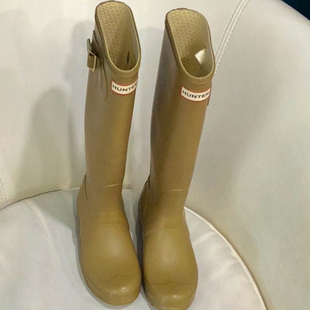 HUNTER women’s tall rain boots